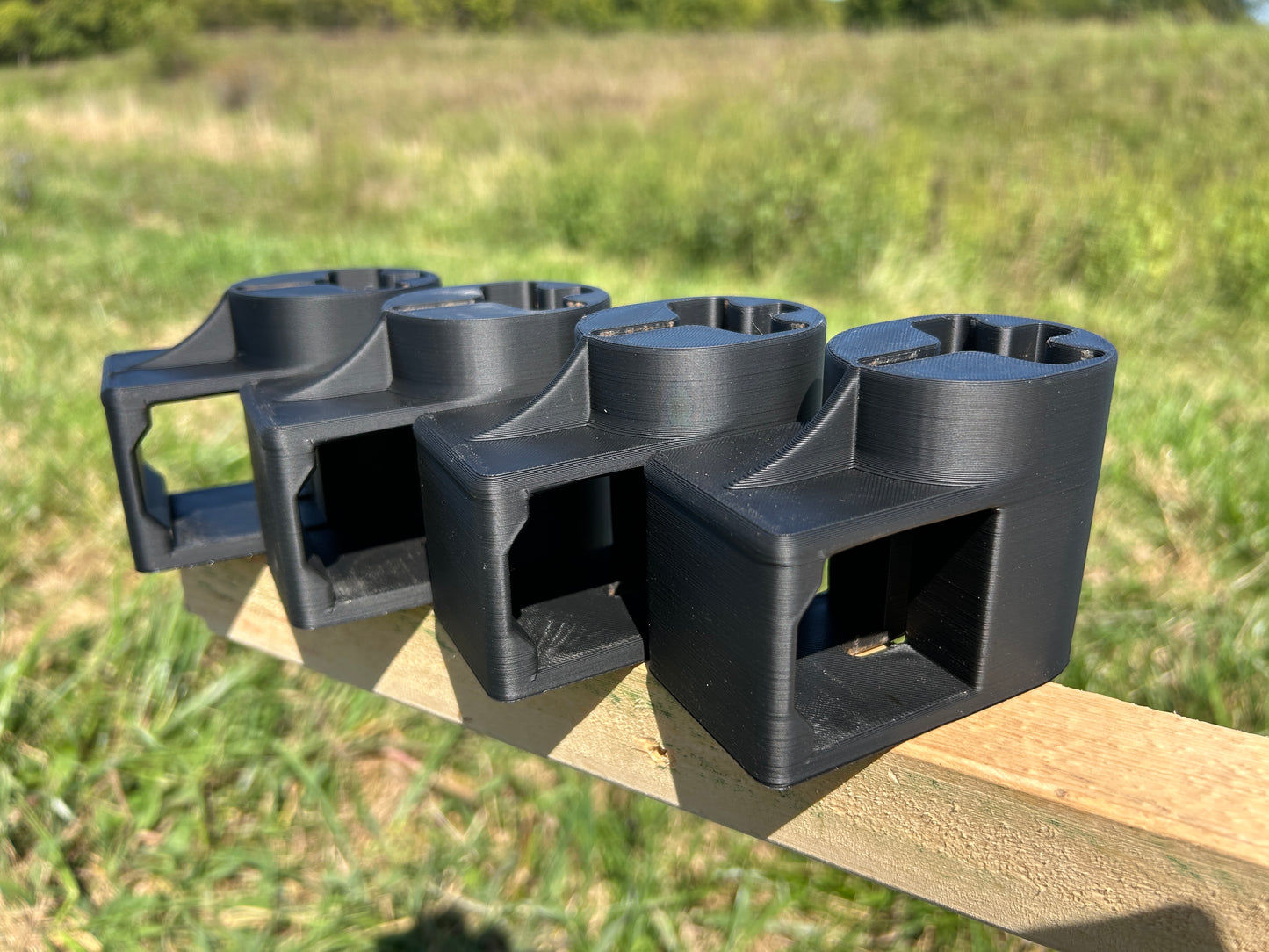 T-Dapter - Adjustable Mounting Solution for T-Posts